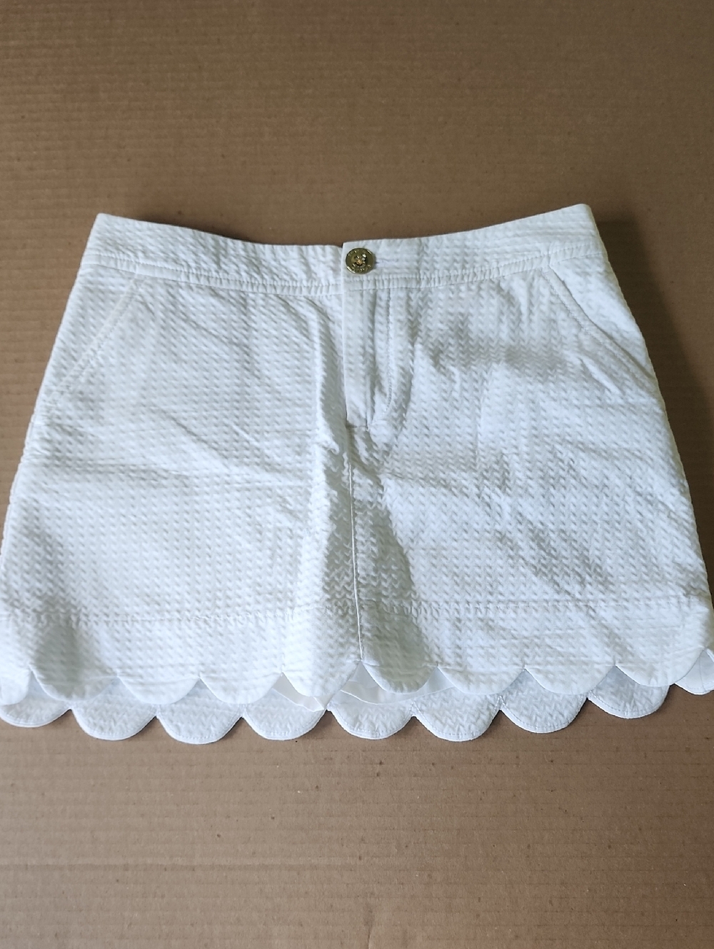 Lilly Pulitzer Scalloped Mini White Skirt Skort - Picture 3 of 10